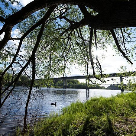 Avesta Stadshotell Bagian luar foto